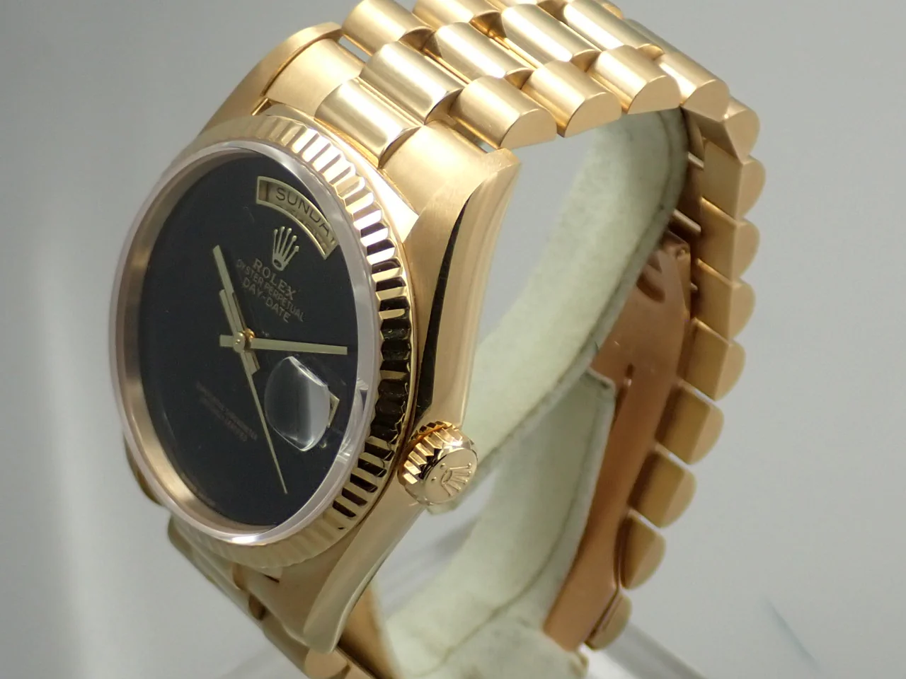 ロレックス デイデイト36 Ref.18238 イエローゴールド オニキス文字盤 - Image 4