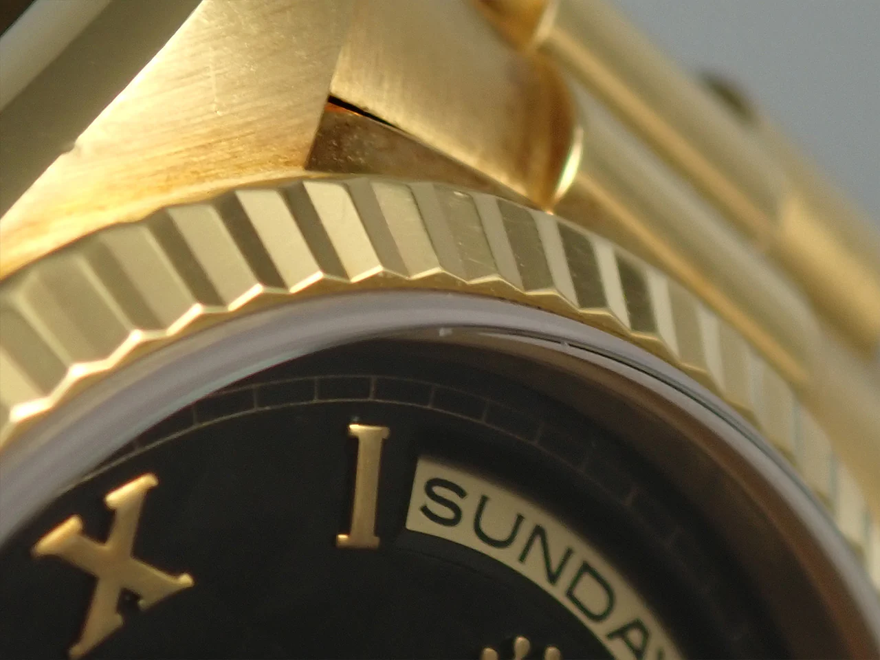 ロレックス デイデイト36 Ref.18238 イエローゴールド ブラック文字盤 - Image 10