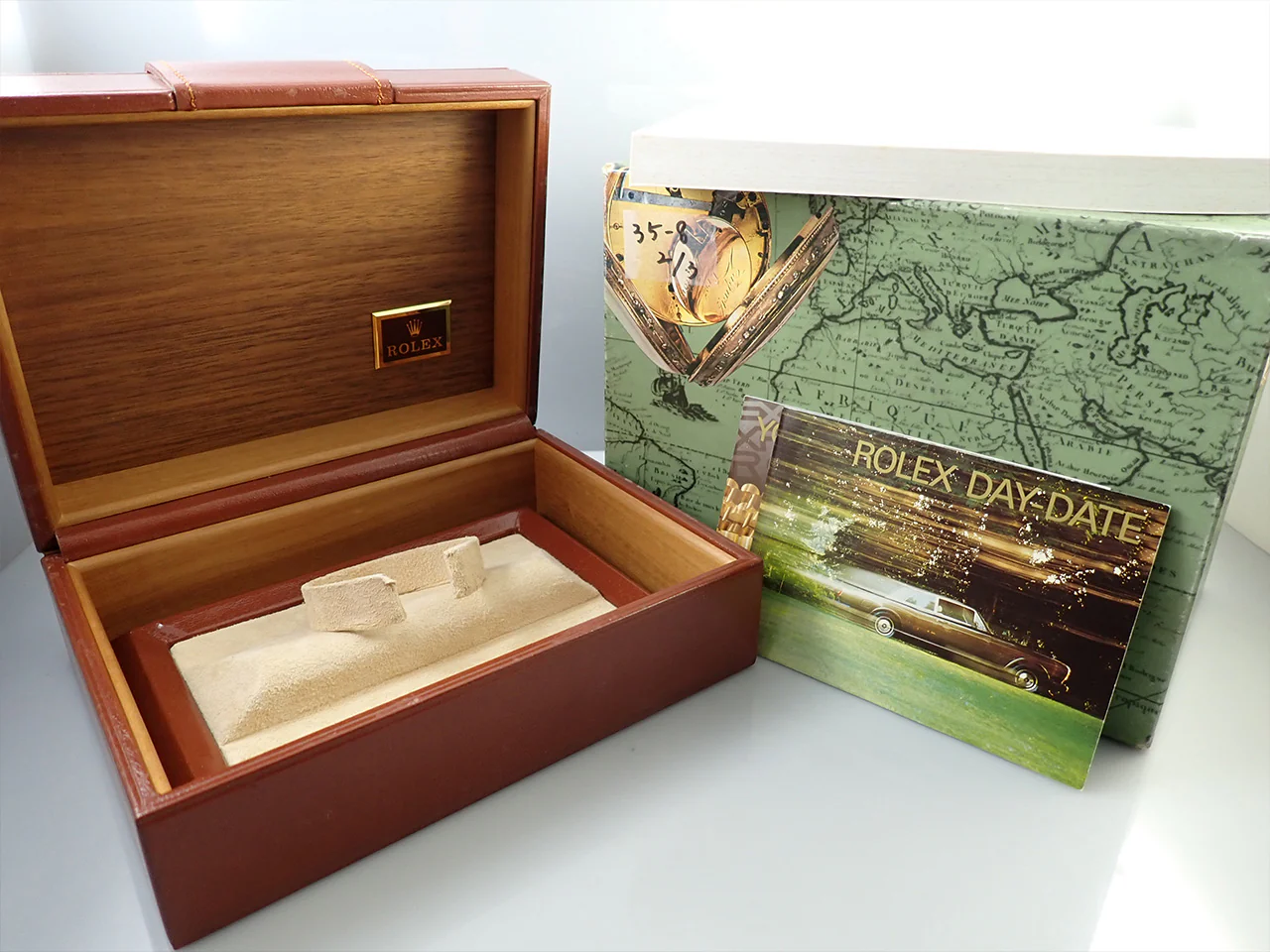 ロレックス デイデイト36 Ref.18238 イエローゴールド ブラック文字盤 - Image 11