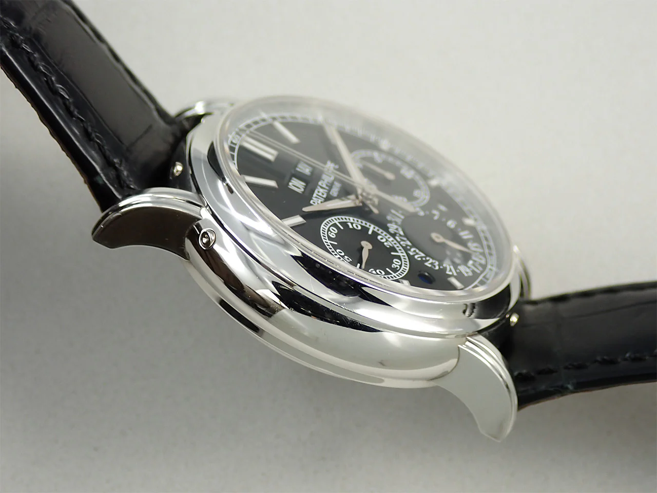 パテックフィリップ パーペチュアルカレンダー スプリットセコンド クロノグラフ Ref.5204P-011 プラチナ ブラック文字盤 - Image 5
