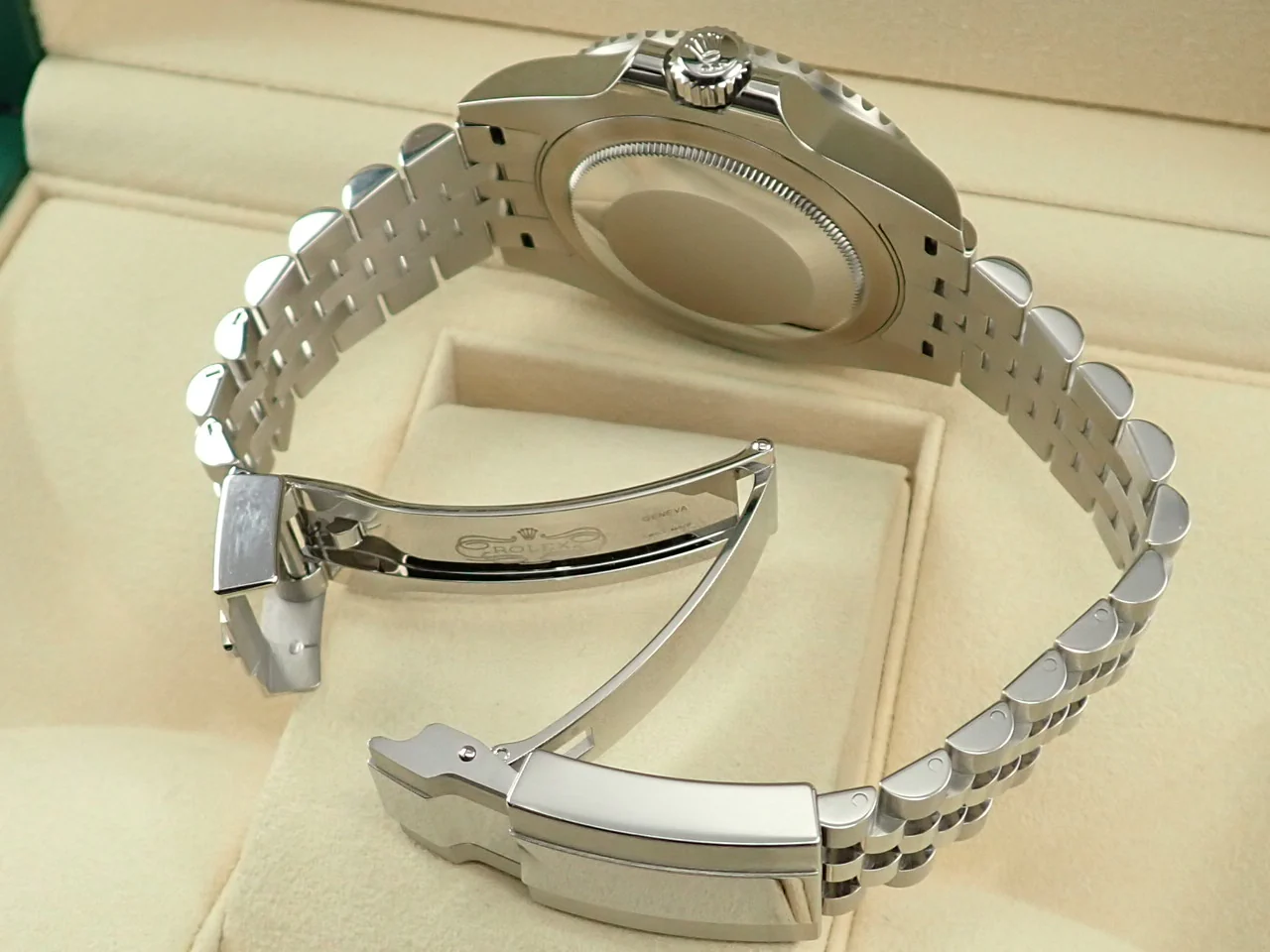 ロレックス GMTマスターII Ref.126710BLNR ステンレススチール ブラック文字盤 ジュビリーブレスレット 中古 8ZVYHTLP - Image 8