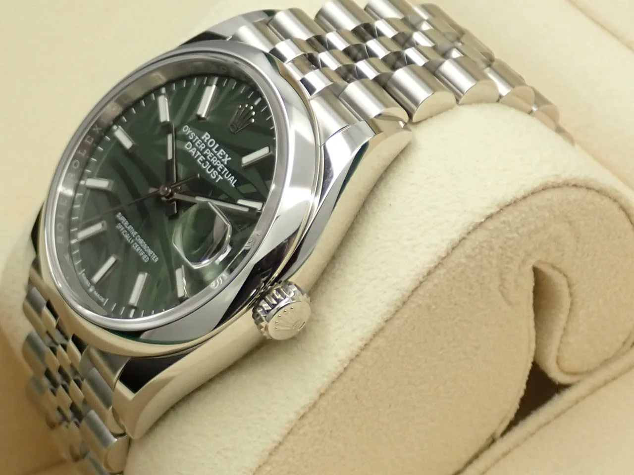 ロレックス デイトジャスト36 Ref.126200 ステンレススチール オリーブグリーン パームモチーフ文字盤 ジュビリーブレスレット - Image 4