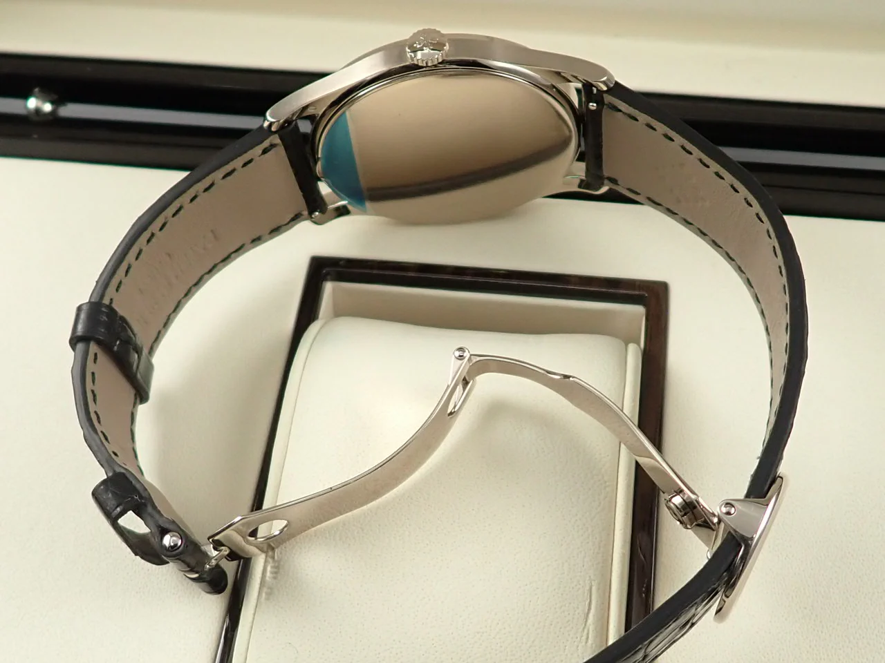 パテックフィリップ カラトラバ Ref.5196G-001 ホワイトゴールド シルバー文字盤 - Image 8