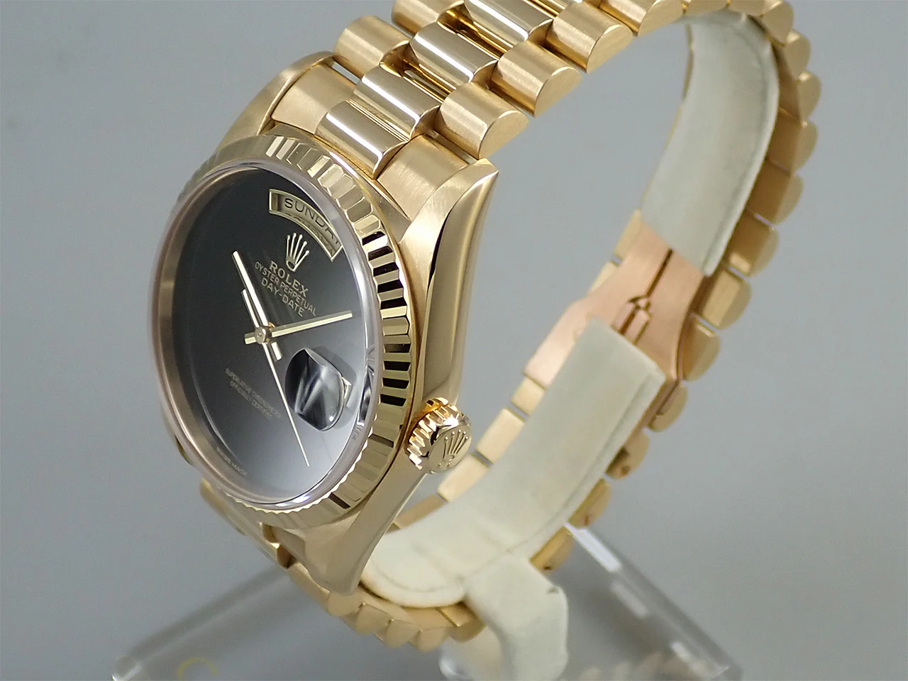 ロレックス デイデイト36 Ref.18238 イエローゴールド オニキス文字盤 - Image 4