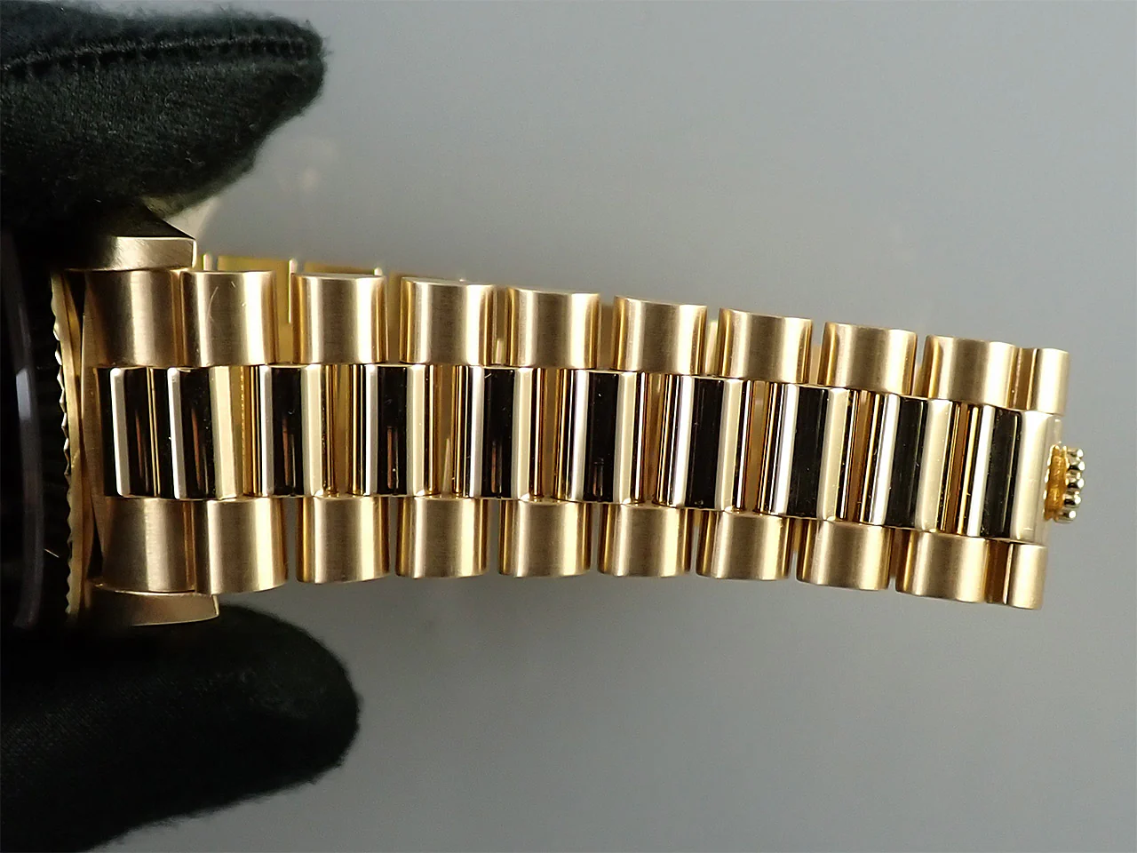 ロレックス デイデイト36 Ref.18238 イエローゴールド オニキス文字盤 - Image 9