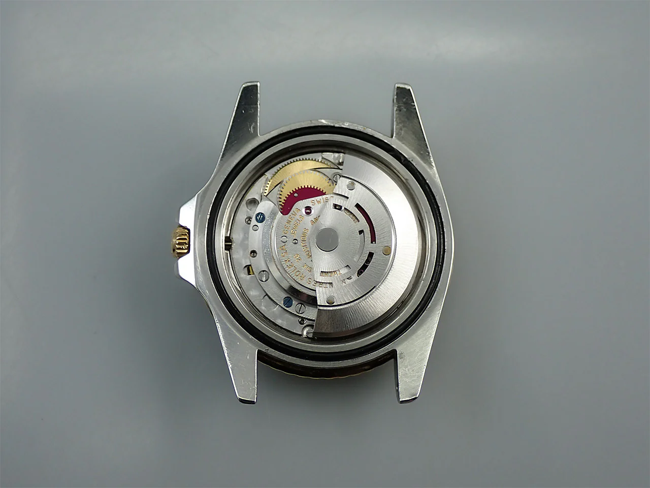 ロレックス GMTマスター Ref.1675/3 ステンレススチール/イエローゴールド ブラック文字盤 ジュビリーブレスレット 中古 9SHJ232J - Image 13