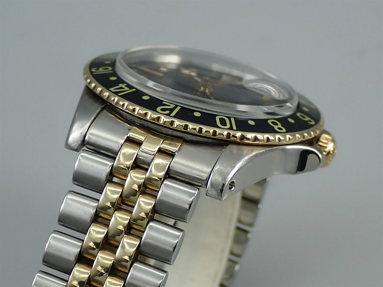 ロレックス GMTマスター Ref.1675/3 ステンレススチール/イエローゴールド ブラック文字盤 ジュビリーブレスレット 中古 9SHJ232J - Image 6