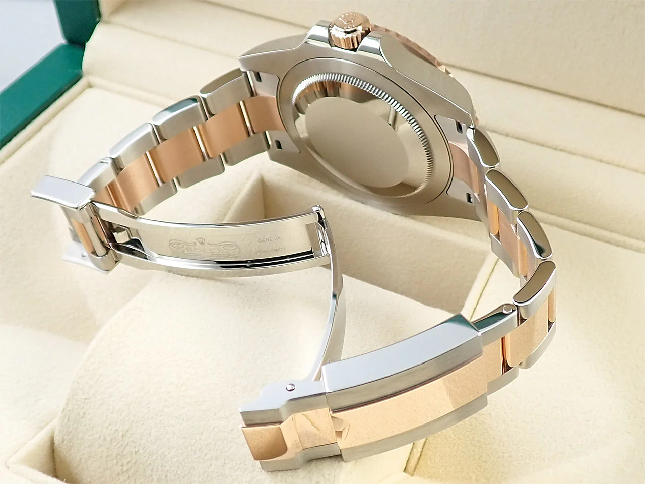 ロレックス GMTマスターII Ref.126711CHNR ステンレススチール/エバーローズゴールド ブラック文字盤 オイスターブレスレット オイスターブレスレット - Image 7