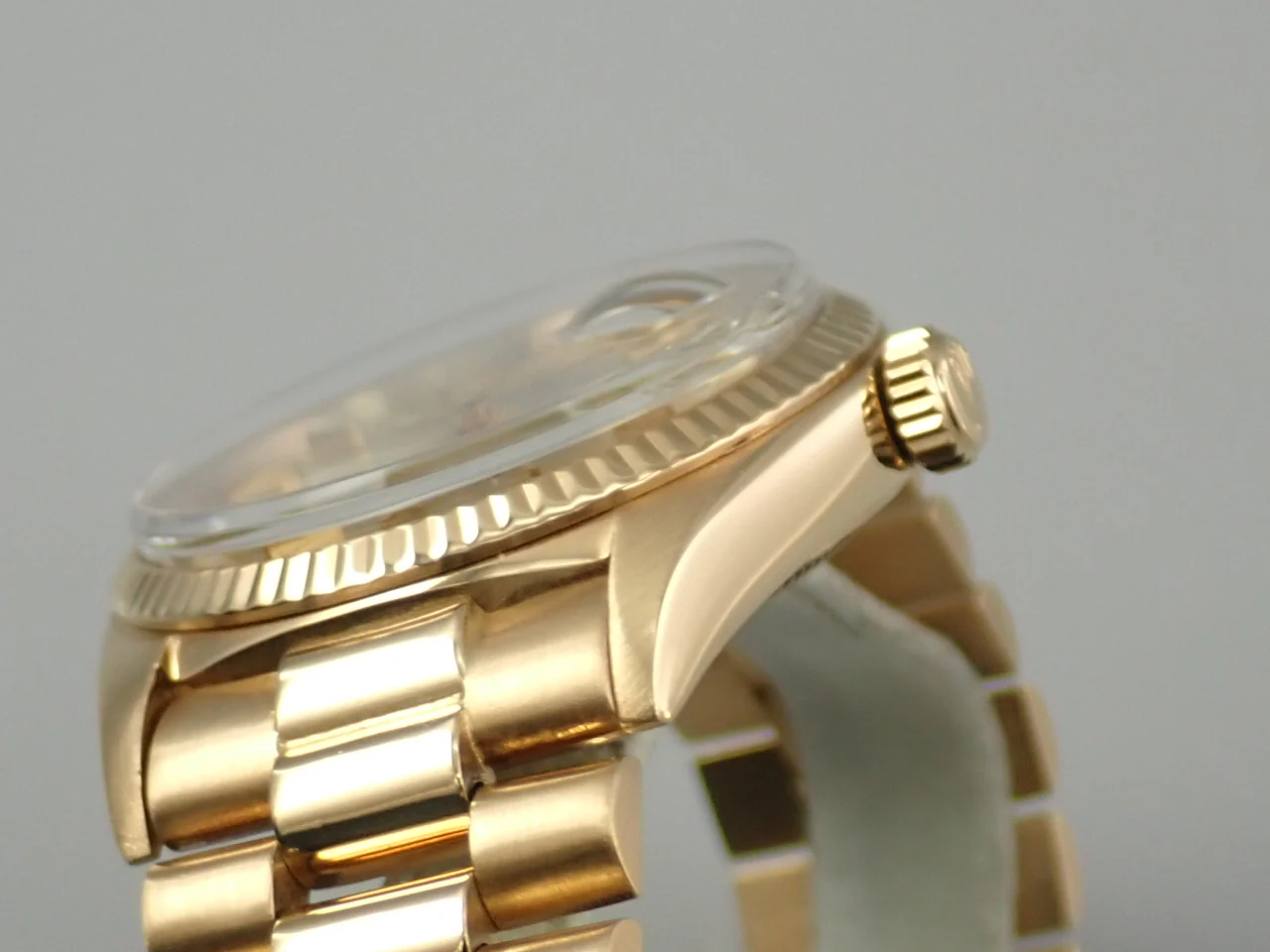 ロレックス デイデイト36 Ref.1803 イエローゴールド シャンパン文字盤 中古 A25UVHHT - Image 7