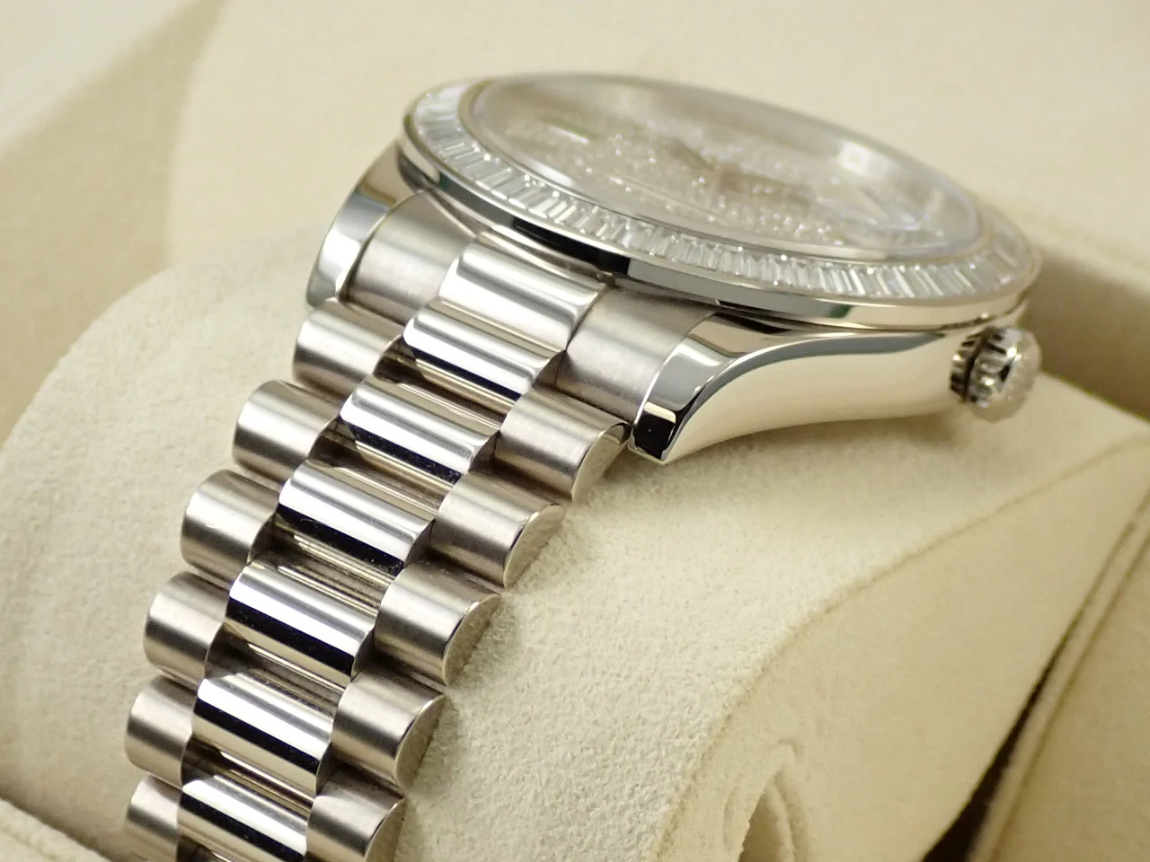 ロレックス デイデイトII Ref.218399BR ホワイトゴールド ダイヤモンド文字盤 - Image 6