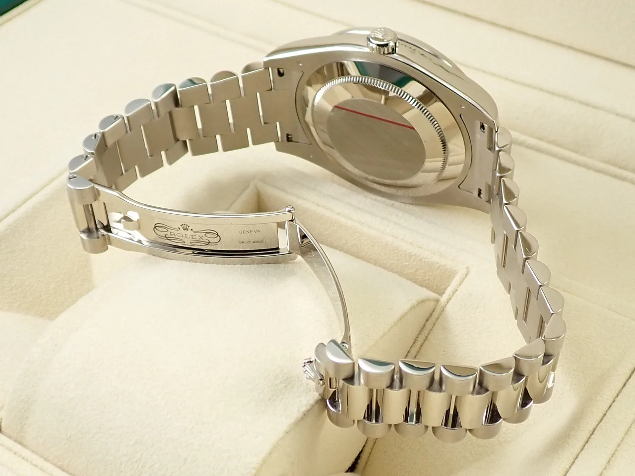 ロレックス デイデイトII Ref.218399BR ホワイトゴールド ダイヤモンド文字盤 - Image 8