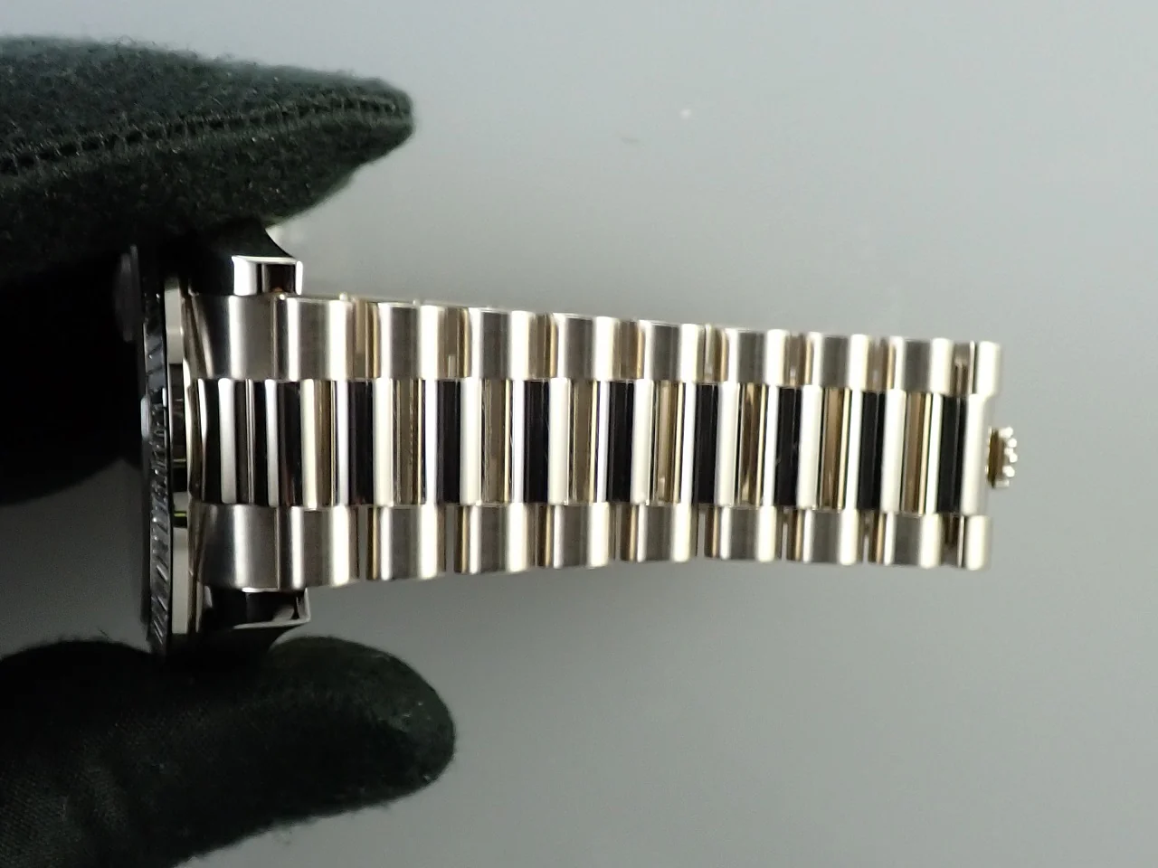 ロレックス デイデイトII Ref.218399BR ホワイトゴールド ダイヤモンド文字盤 - Image 9