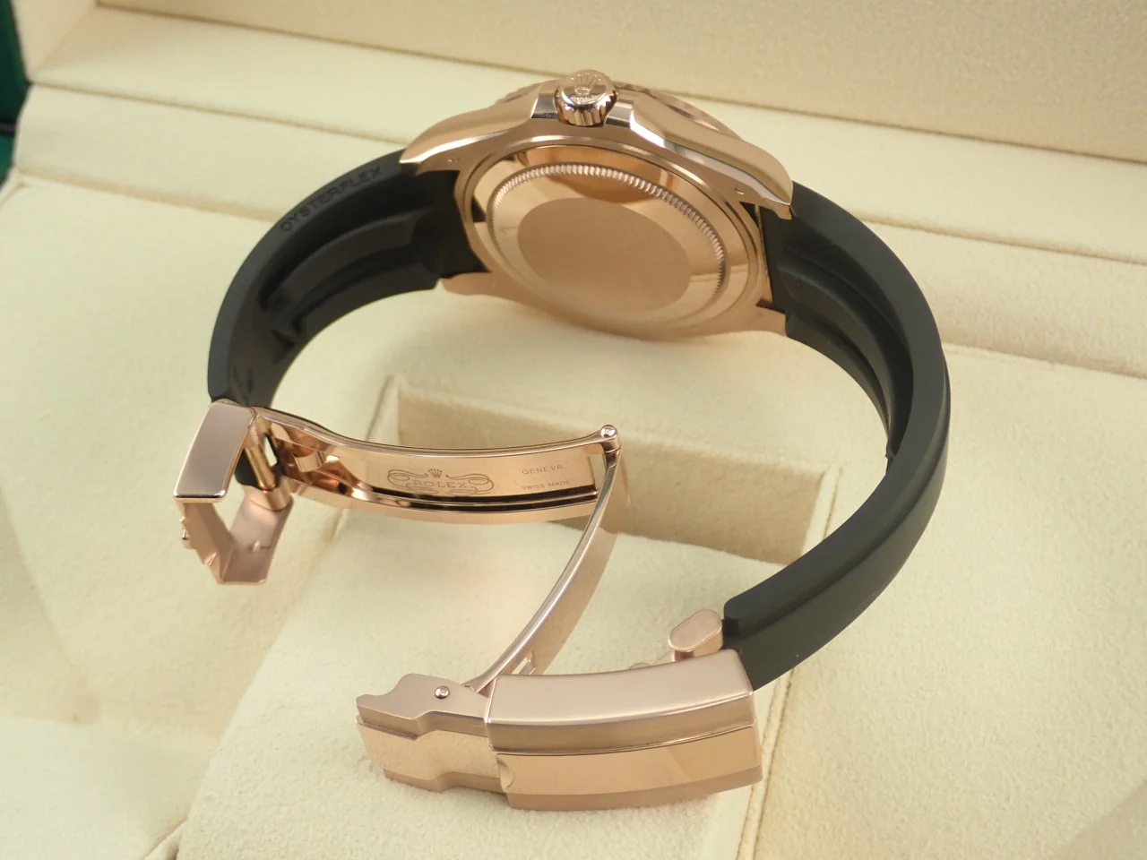 ロレックス ヨットマスター37 Ref.268655 エバーローズゴールド ブラック文字盤 - Image 8