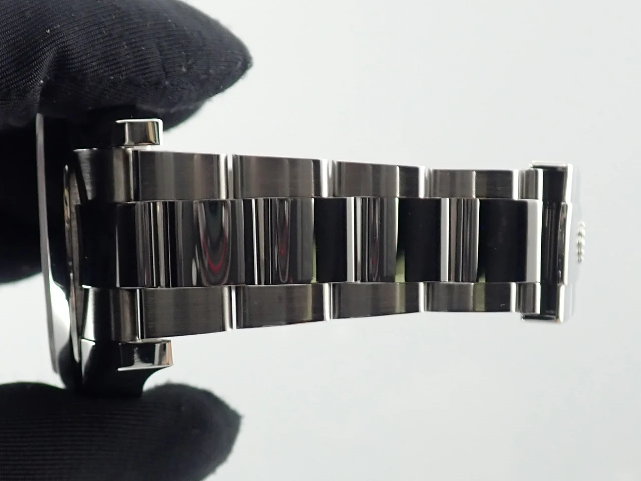 ロレックス ミルガウス Ref.116400 ステンレススチール ホワイト文字盤 - Image 9