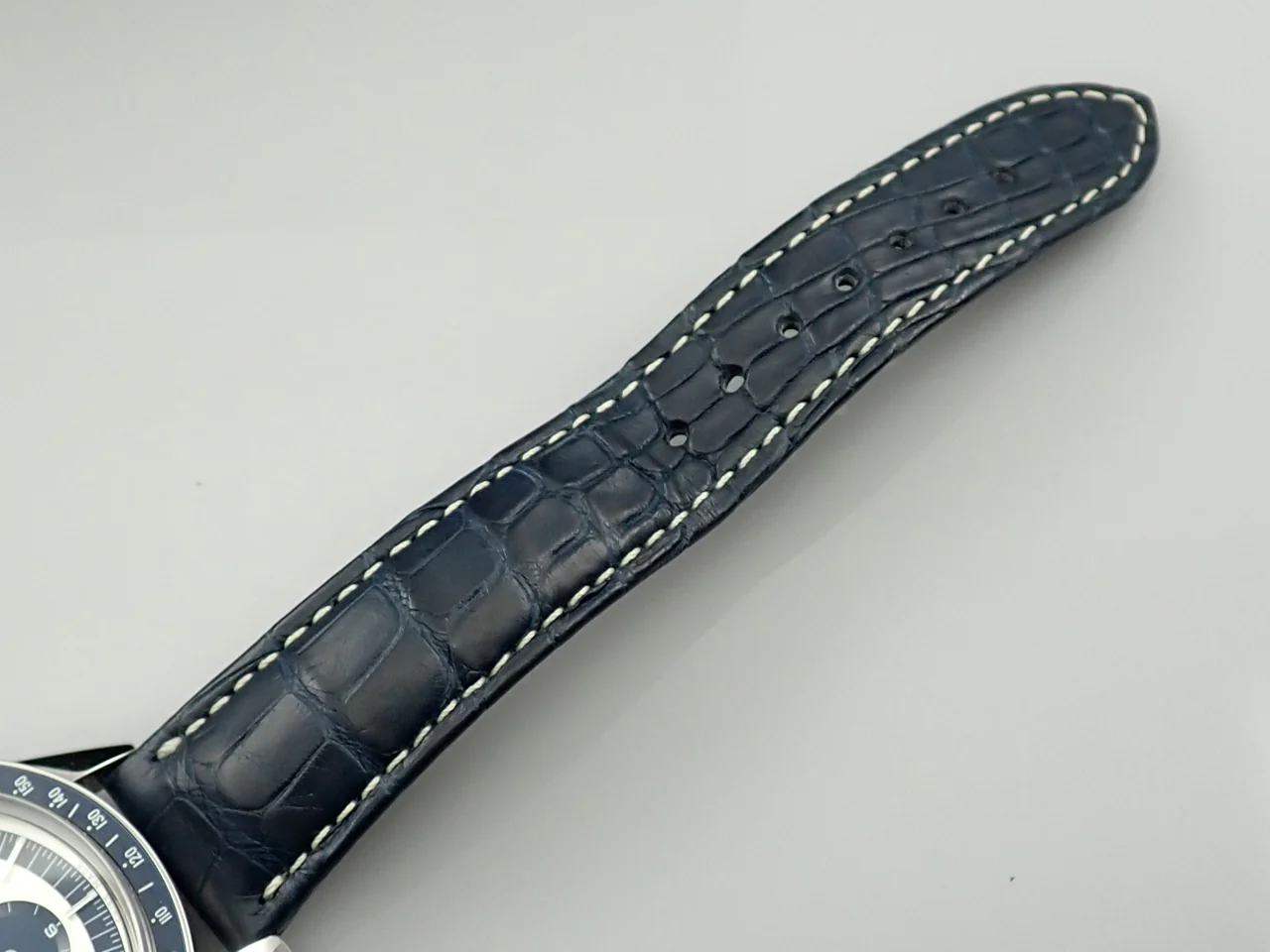 オメガ スピードマスター ムーンウォッチ CK2998 Ref.311.33.40.30.02.001 シルバー文字盤 美品 CM61T11S - Image 9