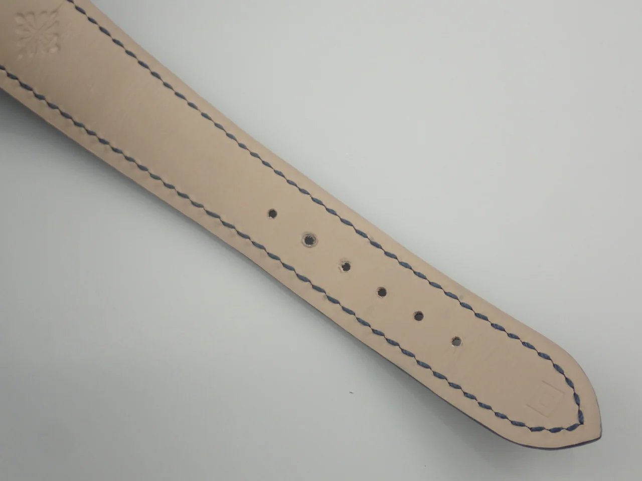 パテックフィリップ カラトラバ Ref.5296G-010 ホワイトゴールド シルバー文字盤 - Image 10