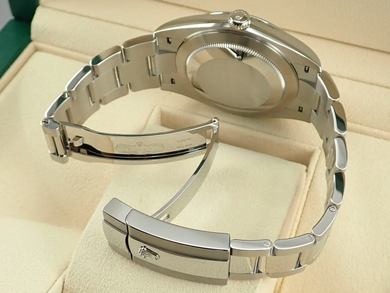 ロレックス デイトジャスト41 Ref.126300 ステンレススチール ホワイト文字盤 オイスターブレスレット 未使用 H948AJKW - Image 8