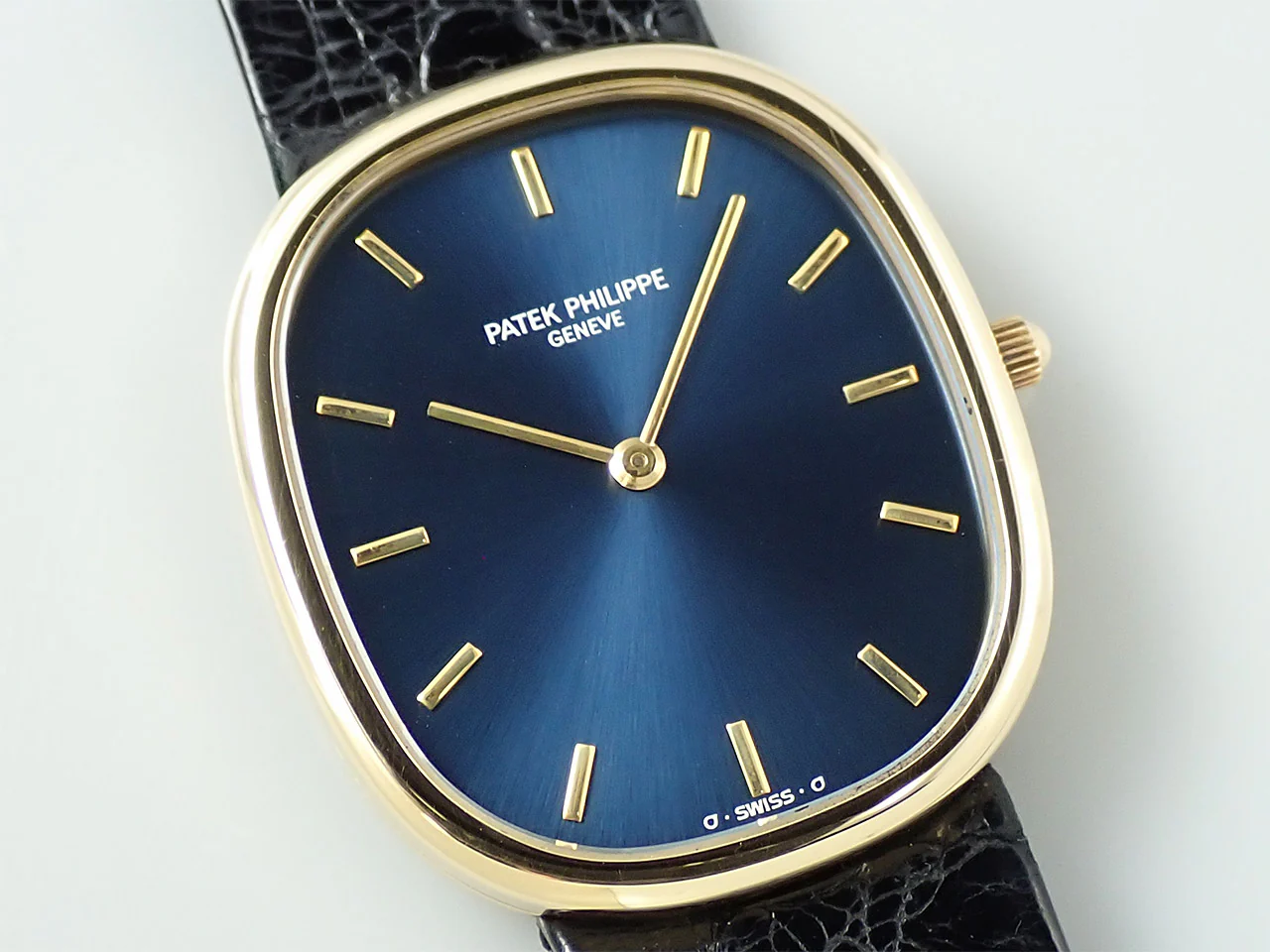 パテックフィリップ ゴールデンエリプス Ref.3738/100J イエローゴールド ブルー文字盤 - Image 3