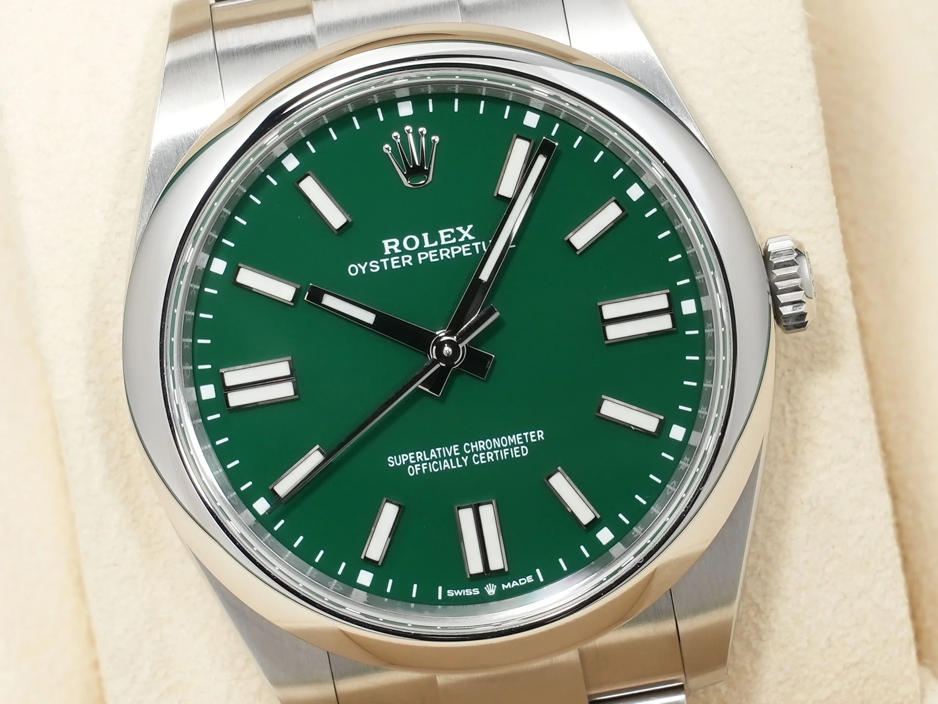 ロレックス オイスターパーペチュアル41 Ref.124300 ステンレススチール グリーン文字盤 美中古 hpakwqsg - Image 3