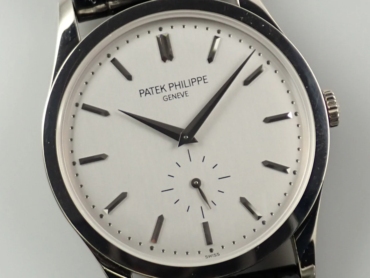 パテックフィリップ カラトラバ Ref.5196G-001 ホワイトゴールド シルバー文字盤 - Image 3