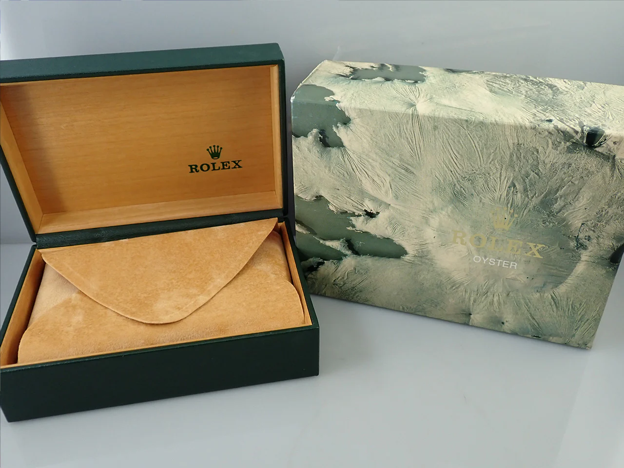 ロレックス GMTマスター Ref.16750 ステンレススチール ブラック文字盤 中古 J3953K37 - Image 11