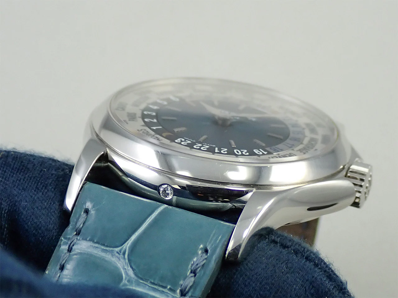 パテックフィリップ コンプリケーション ワールドタイム Ref.5110P-001 プラチナ ブルー文字盤 - Image 6