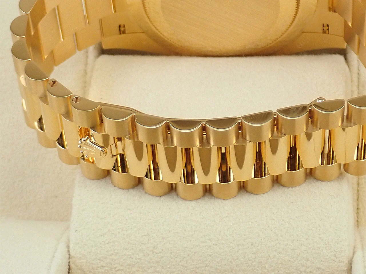 ロレックス デイデイト40 Ref.228238A イエローゴールド シャンパンゴールドx10Pバケットダイヤ文字盤 - Image 6