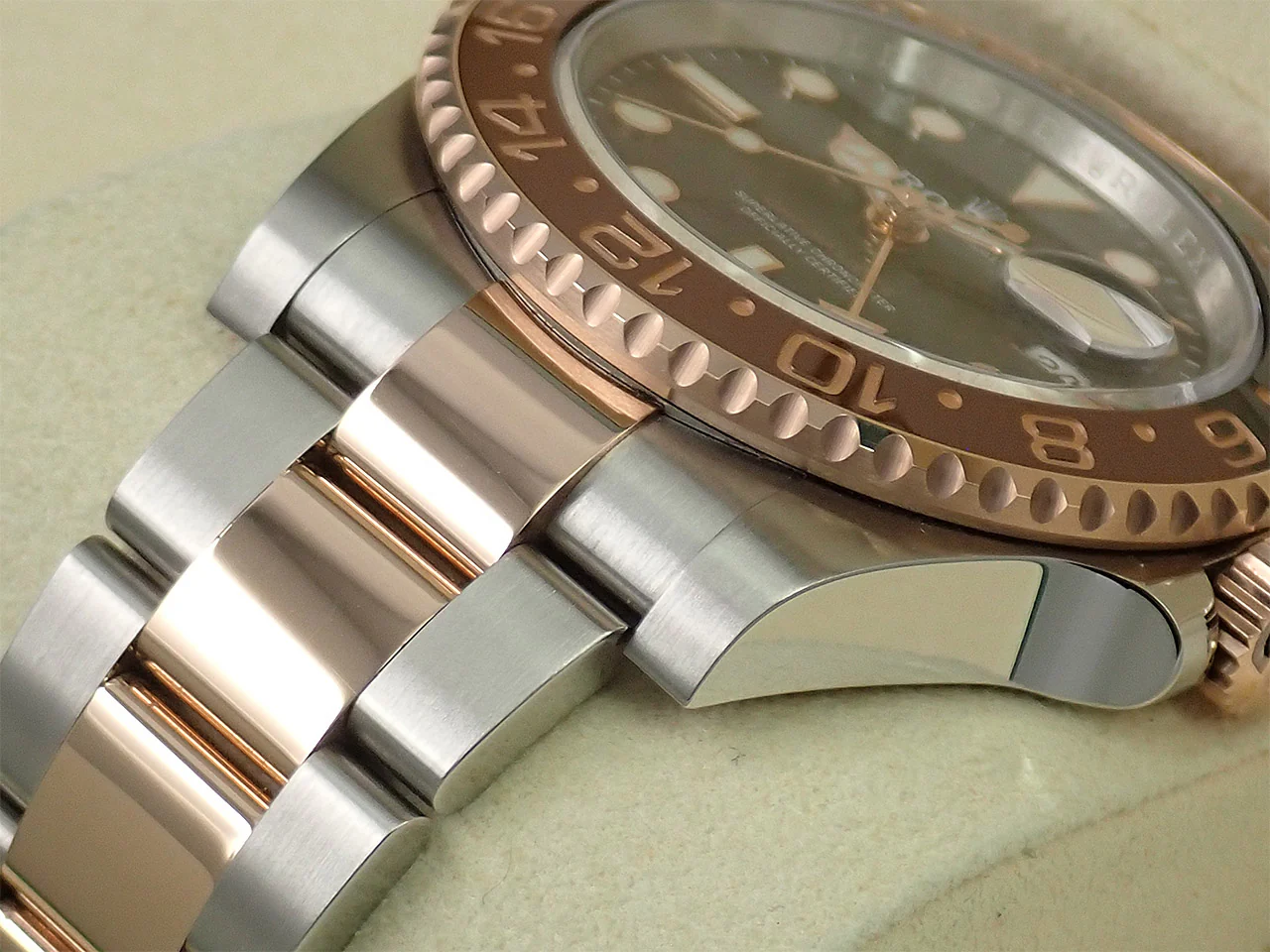 ロレックス GMTマスターII Ref.126711CHNR ステンレススチール/エバーローズゴールド ブラック文字盤 オイスターブレスレット オイスターブレスレット - Image 7