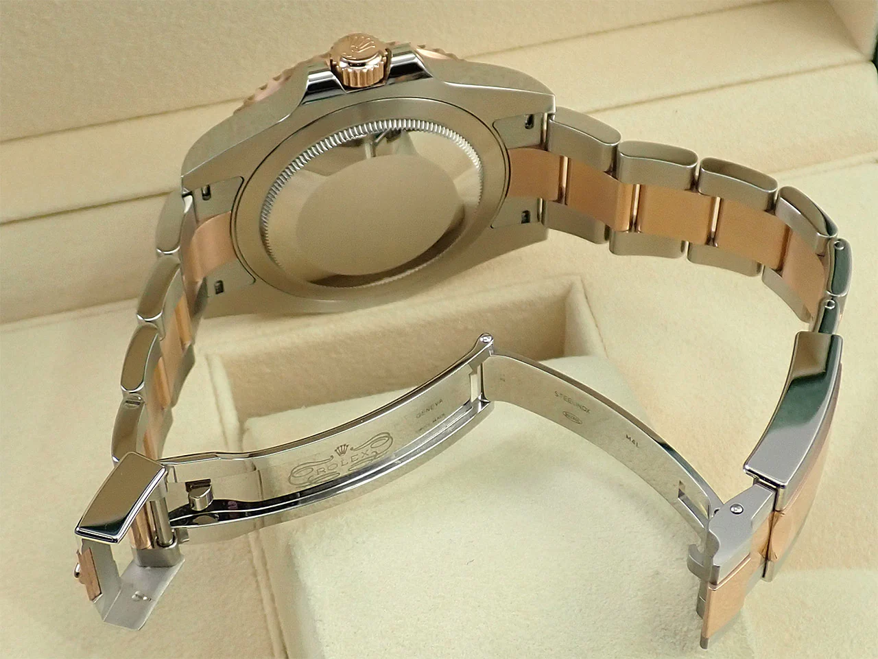 ロレックス GMTマスターII Ref.126711CHNR ステンレススチール/エバーローズゴールド ブラック文字盤 オイスターブレスレット オイスターブレスレット - Image 8