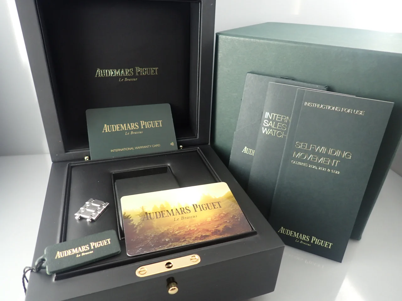 オーデマピゲ ロイヤルオーク エクストラ シン Ref.15202ST.OO.1240ST.01.A ステンレススチール ブルー文字盤 - Image 11