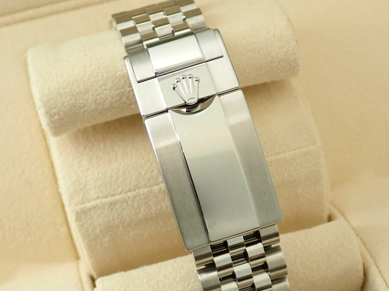 ロレックス GMTマスターII Ref.126710BLRO ステンレススチール ブラック文字盤 ジュビリーブレスレット 美品 L4SHTPLM - Image 7