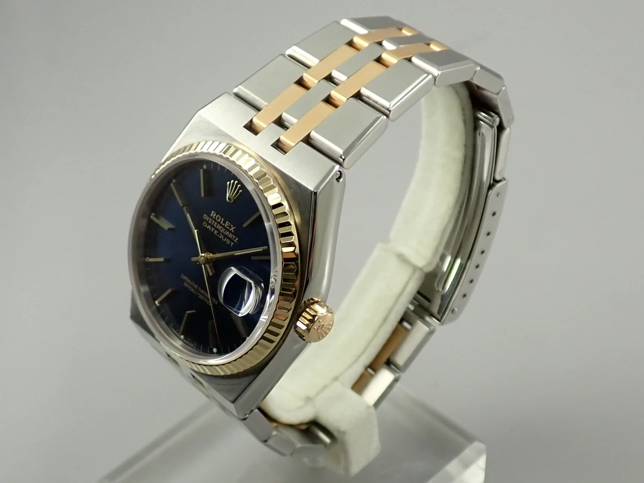 ロレックス デイトジャスト オイスタークォーツ Ref.17013 ステンレススチール/イエローゴールド ブルー文字盤 - Image 4