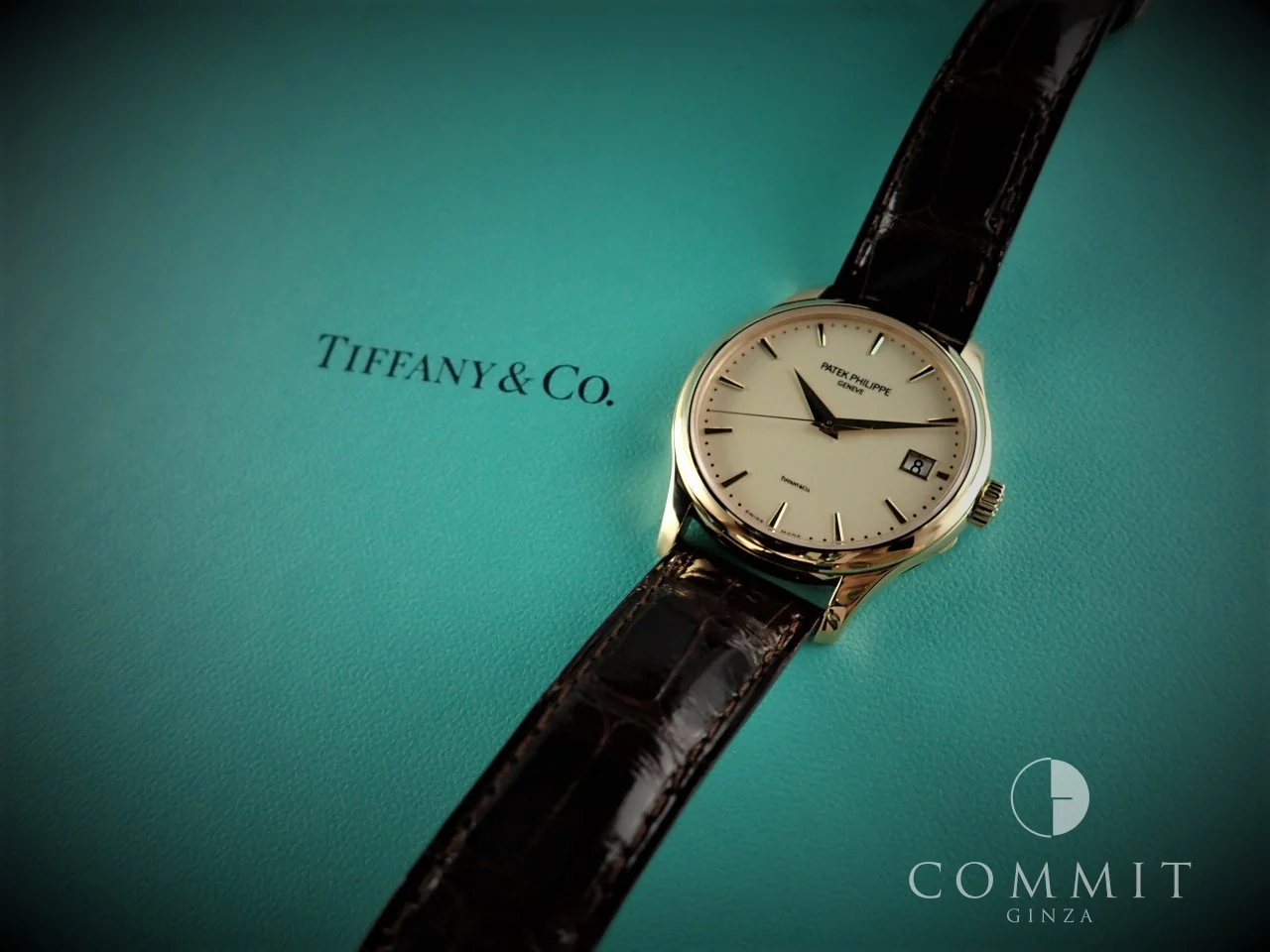 パテックフィリップ カラトラバ Ref.5227J-001 イエローゴールド アイボリー文字盤 - Image 11