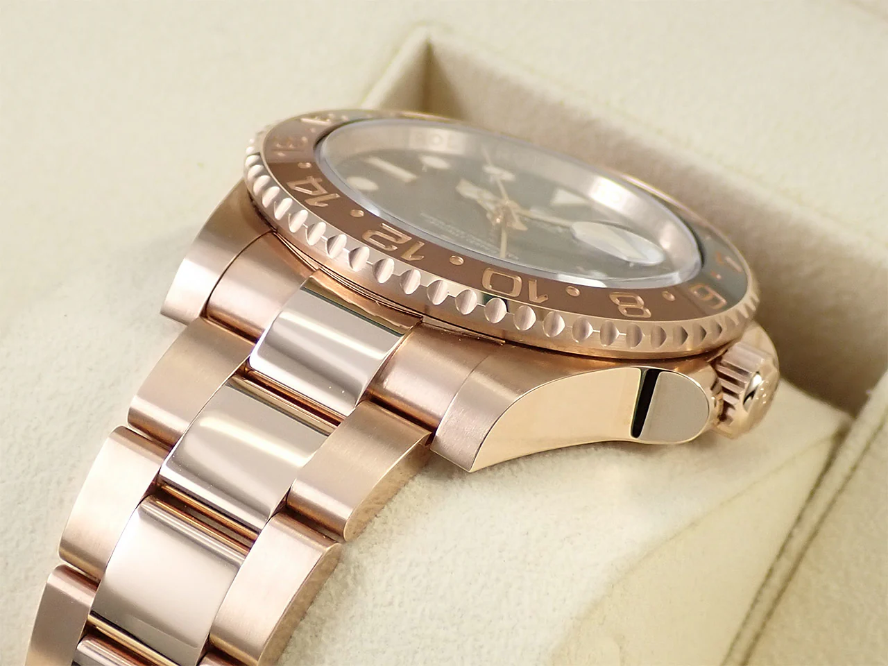 ロレックス GMTマスターII Ref.126715CHNR エバーローズゴールド ブラック文字盤 オイスターブレスレット オイスターブレスレット - Image 6