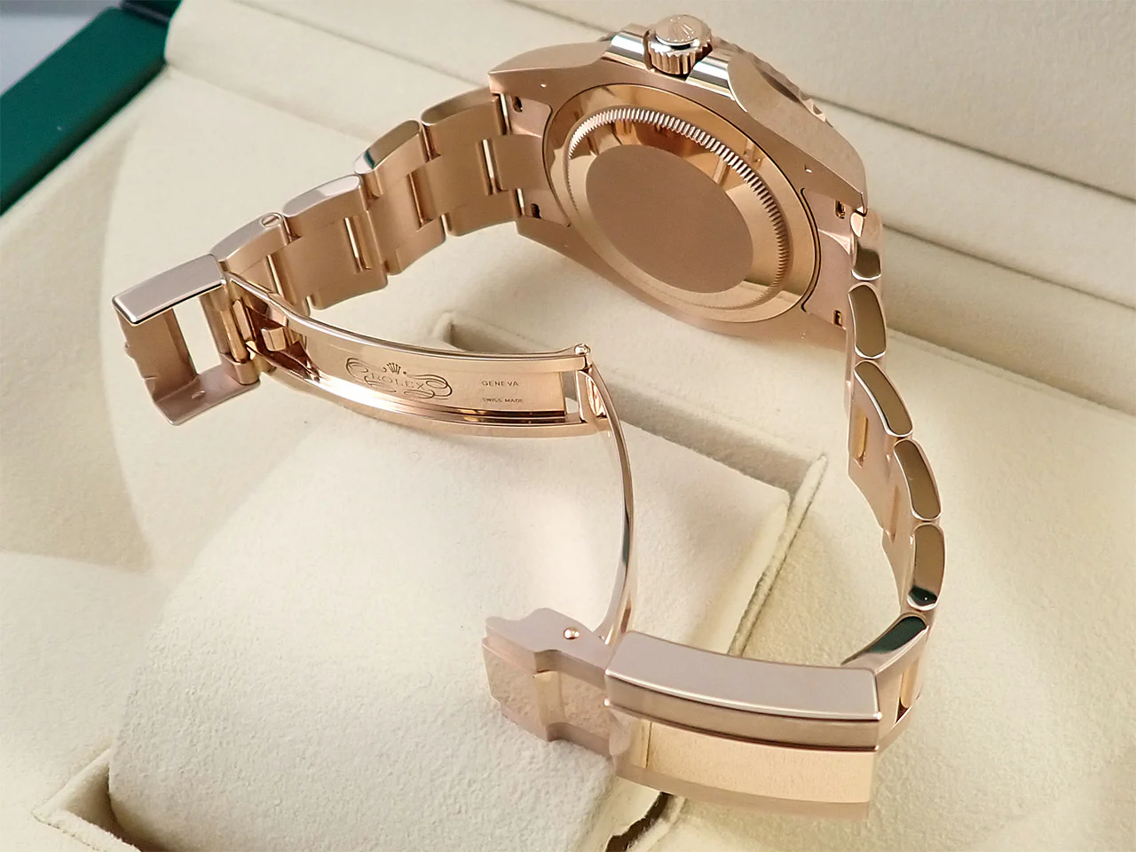 ロレックス GMTマスターII Ref.126715CHNR エバーローズゴールド ブラック文字盤 オイスターブレスレット オイスターブレスレット - Image 8