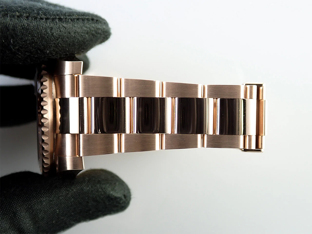 ロレックス GMTマスターII Ref.126715CHNR エバーローズゴールド ブラック文字盤 オイスターブレスレット オイスターブレスレット - Image 9