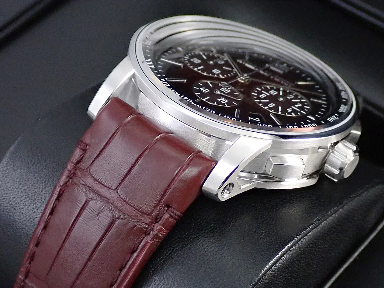 オーデマピゲ CODE 11.59 バイ オーデマ ピゲ クロノグラフ Ref.26393BC.OO.A068CR.01 ホワイトゴールド バーガンディ文字盤 - Image 4