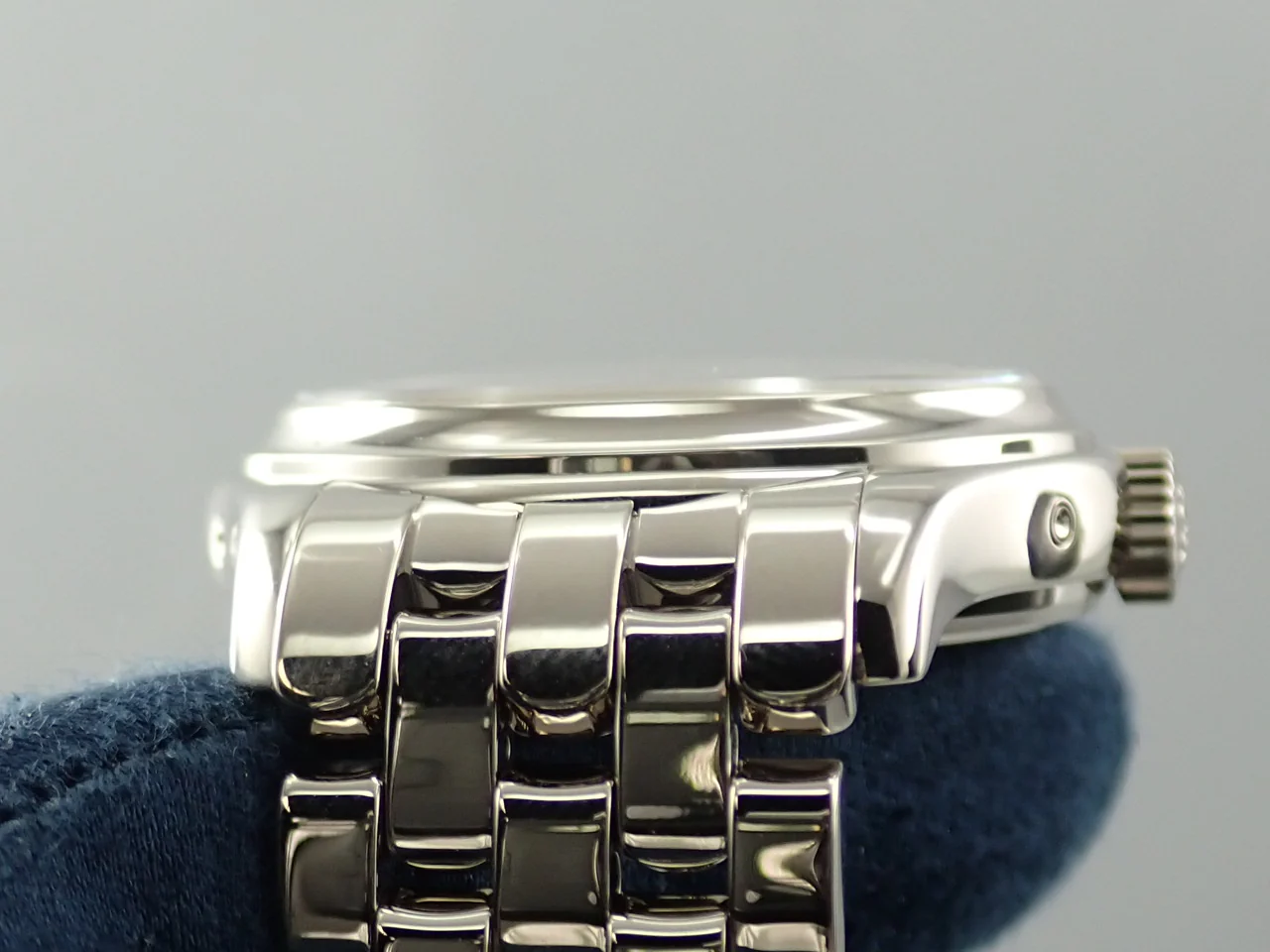 パテックフィリップ アニュアルカレンダー ムーンフェイズ Ref.5036/1G-017 ホワイトゴールド シルバー文字盤 - Image 7