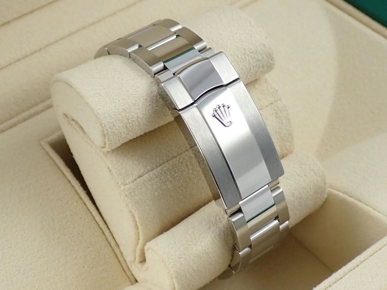 ロレックス デイトジャスト41 Ref.126300 ステンレススチール スレートローマン文字盤 オイスターブレスレット - Image 6