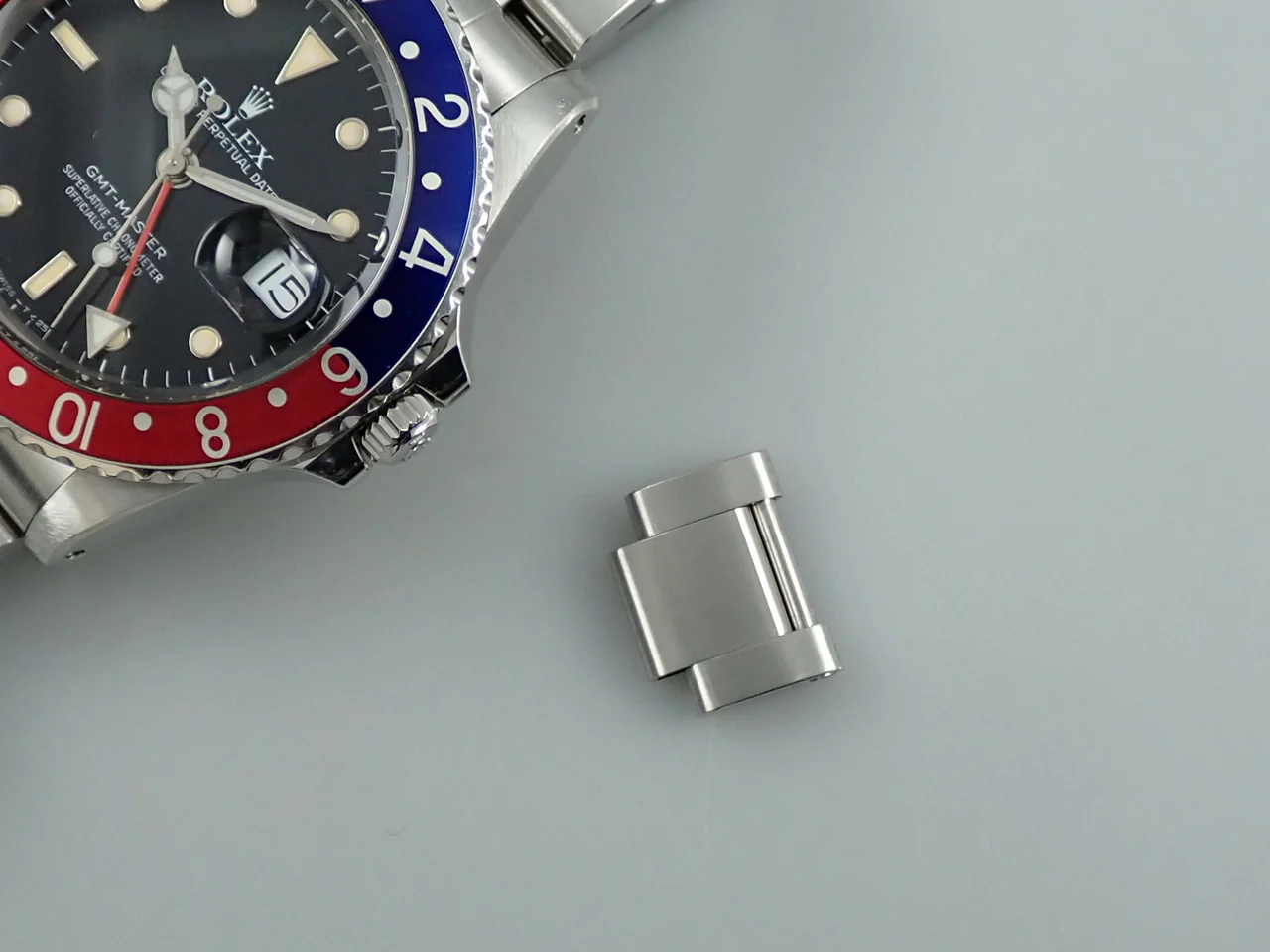 ロレックス GMTマスター Ref.16750 ステンレススチール ブラック文字盤 中古 MRA2JV39 - Image 10