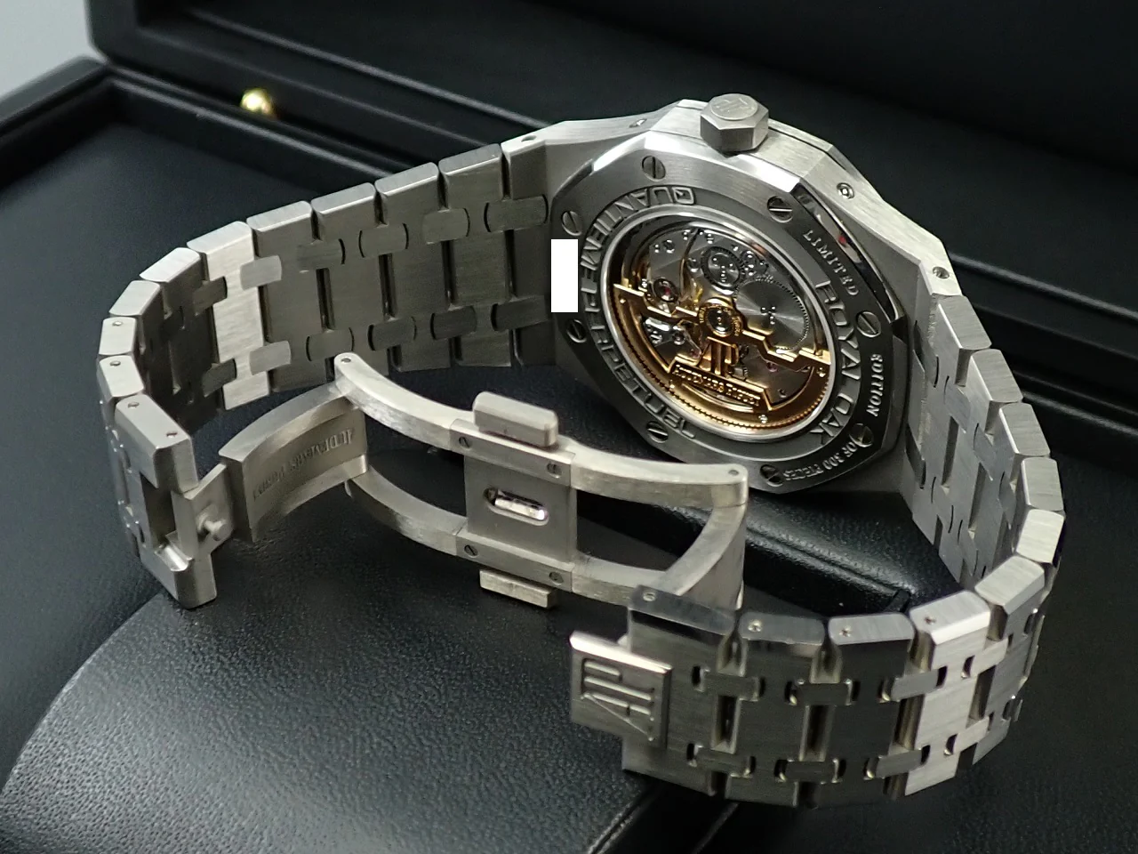 オーデマピゲ ロイヤルオーク パーペチュアルカレンダー Ref.26615TI.OO.1220TI.01 チタン サーモン文字盤 - Image 7