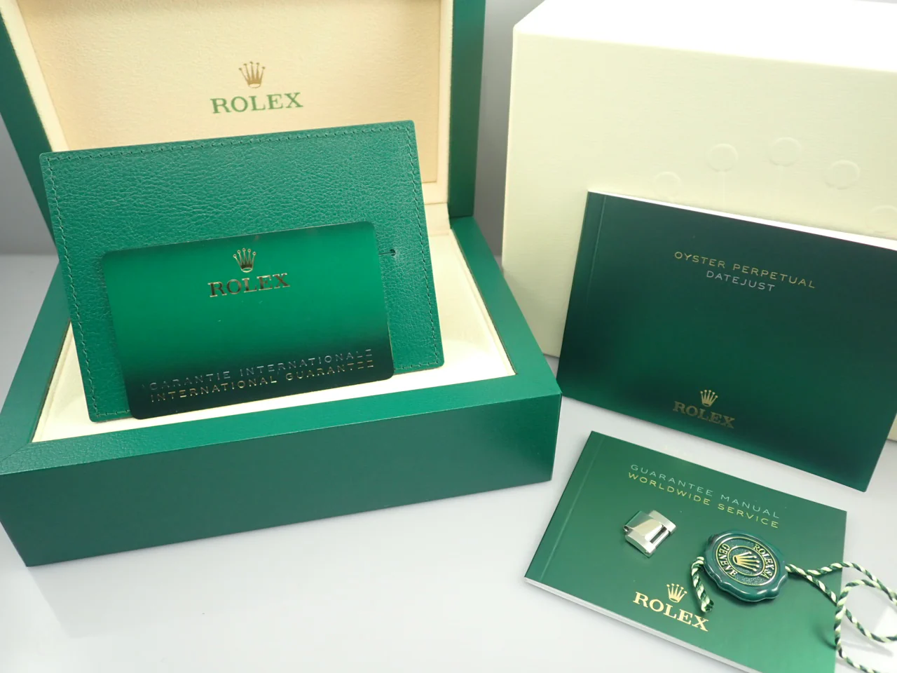 ロレックス デイトジャスト41 Ref.126300 ステンレススチール ブライトブルー文字盤 オイスターブレスレット 中古 P93R5226 - Image 10