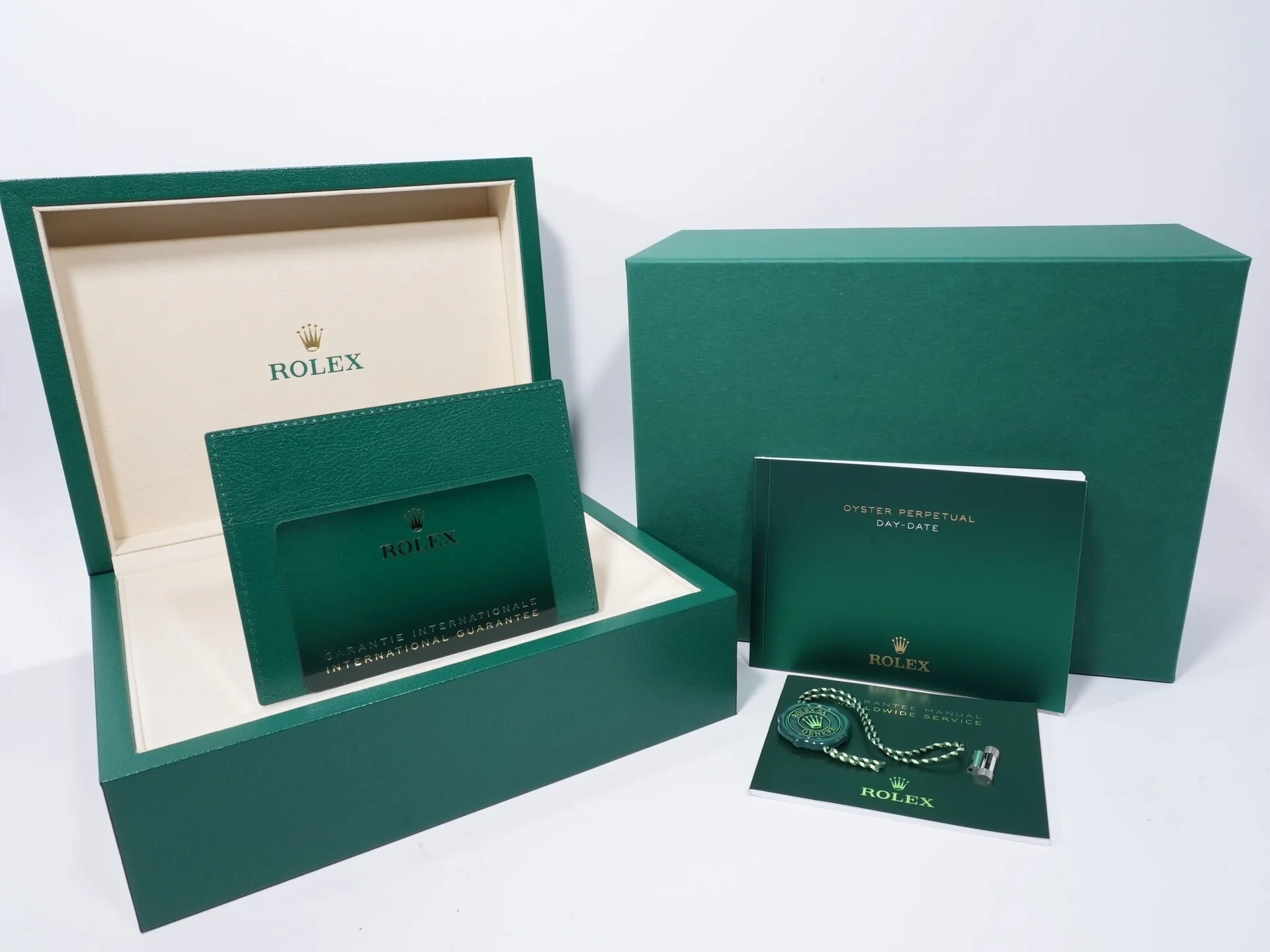 ロレックス デイデイト36 Ref.128239 ホワイトゴールド ホワイトマザーオブパール文字盤 未使用 pcxgkczd - Image 8