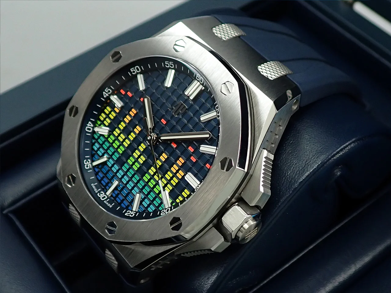 オーデマピゲ ロイヤルオーク オフショア ミュージックエディション Ref.15600TI.OO.A343CA.01 チタン ブルー文字盤 - Image 5