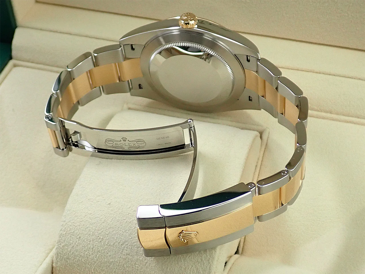 ロレックス デイトジャスト41 Ref.126333 ステンレススチール/イエローゴールド スレートローマン文字盤 オイスターブレスレット - Image 8