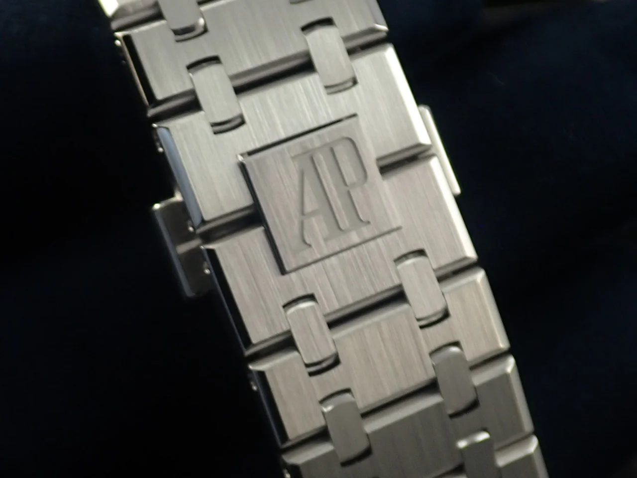 オーデマピゲ ロイヤルオーク Ref.15503BC.OO.1220BC.01 ホワイトゴールド ブルー文字盤 - Image 7