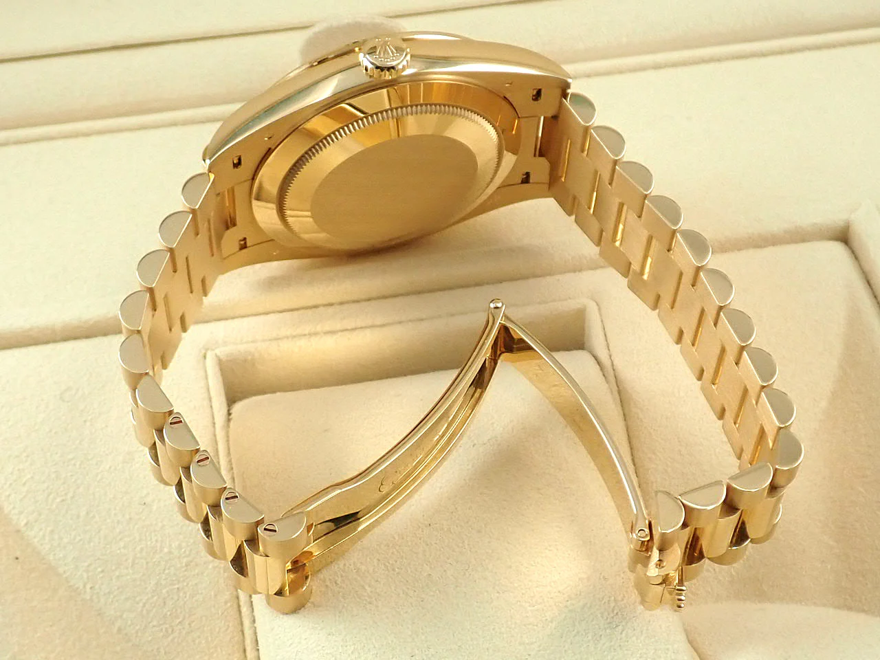 ロレックス デイデイト40 Ref.228348RBR イエローゴールド ブラック文字盤 - Image 8