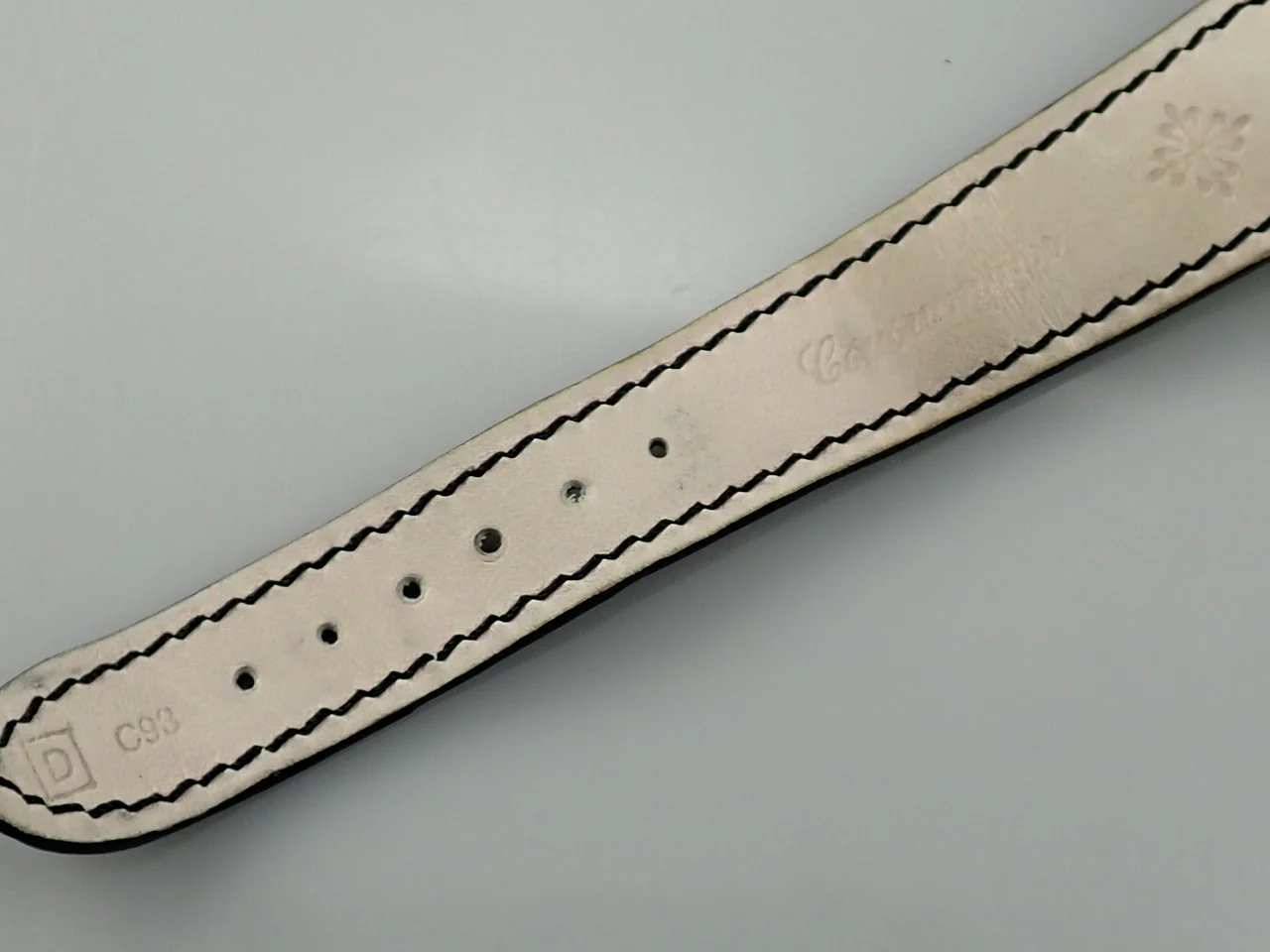 パテックフィリップ アニュアルカレンダー ムーンフェイズ Ref.5396G-011 ホワイトゴールド シルバー・オパーリン文字盤 - Image 10