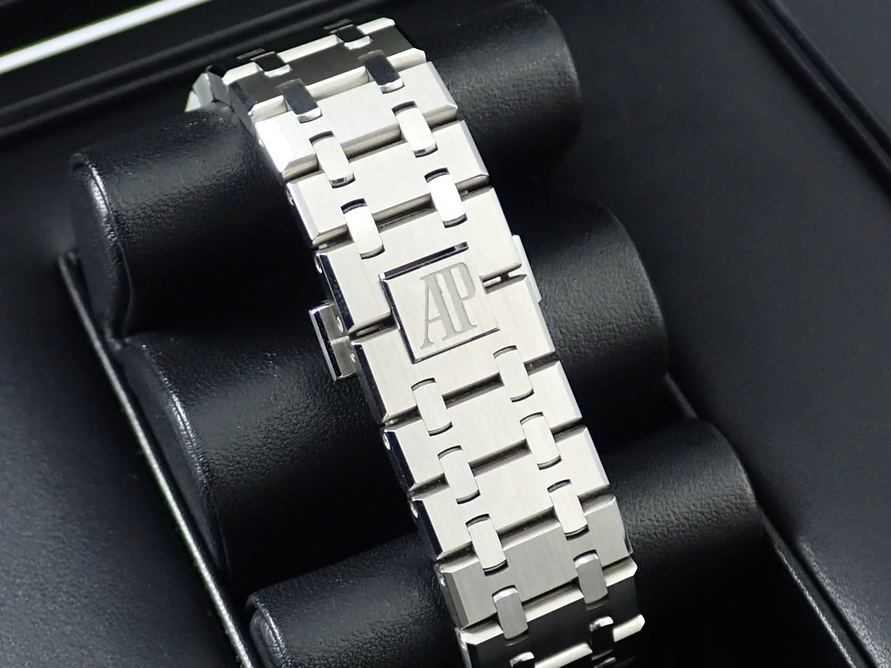 オーデマピゲ ロイヤルオーク Ref.15500ST.OO.1220ST.01 ステンレススチール ブルー文字盤 - Image 8