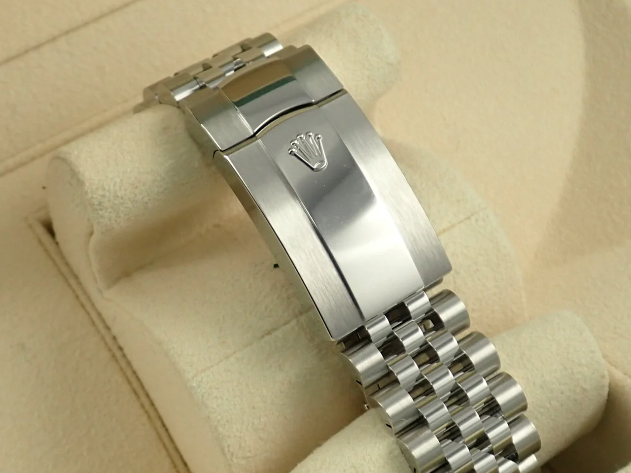 ロレックス スカイドゥエラー Ref.326934 ステンレススチール/ホワイトゴールド ホワイト文字盤 ジュビリーブレスレット 未使用 SKUHA045 - Image 6